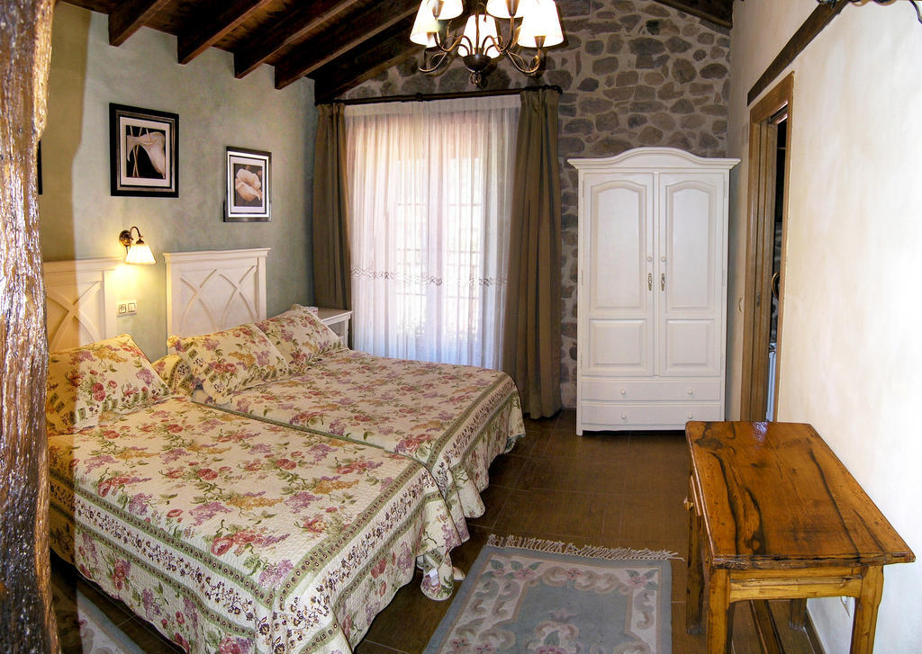 Casa Paulino Ξενοδοχείο Corrales De Buelna Δωμάτιο φωτογραφία